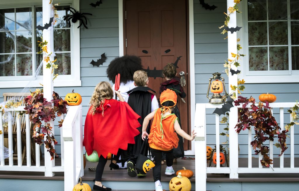 How to Make Halloween Less Scary for Children