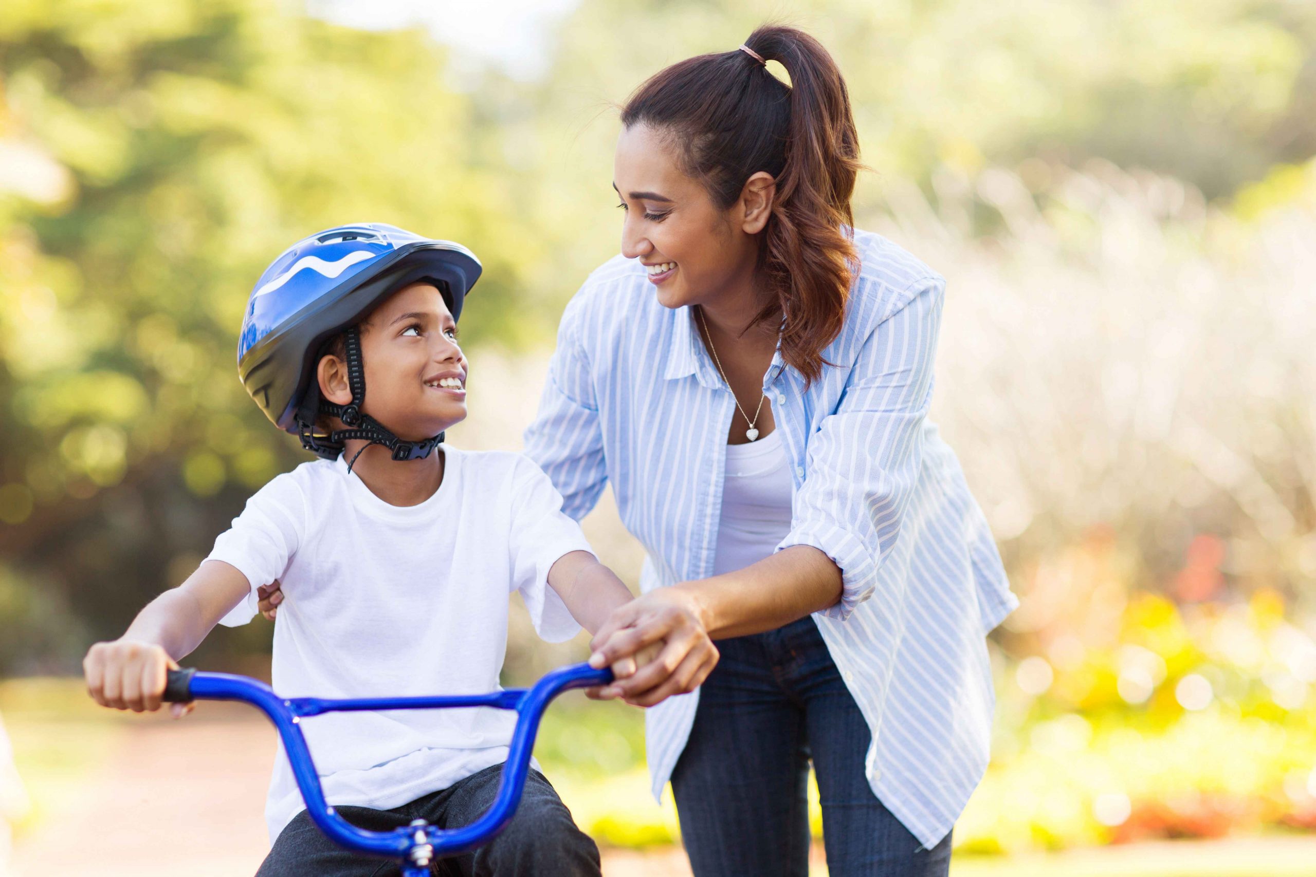 Summer Safety: Bike Safety Tips for Kids | MomDocs