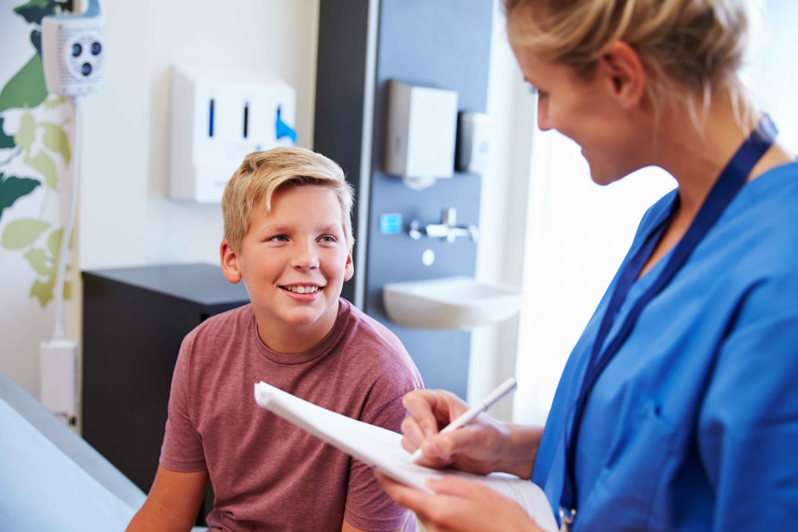 Sports Physical vs. Well Child Exam: What’s Needed? | MomDocs